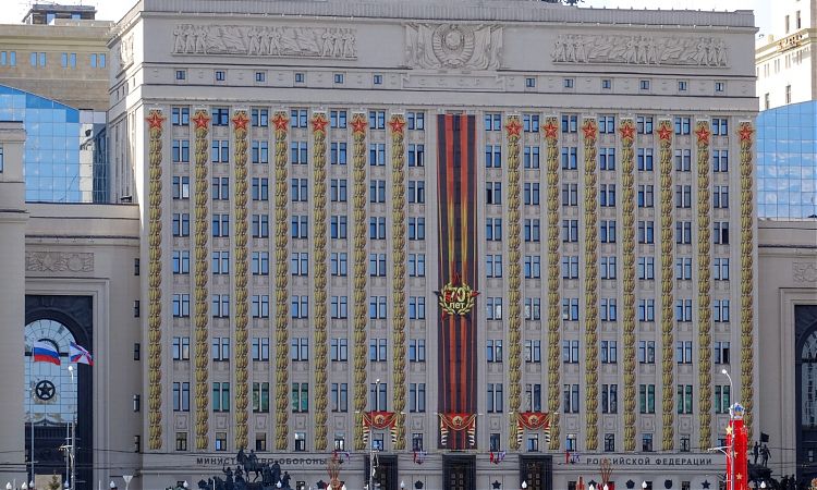 Обогрев стеклянного атриума комплекса №3 на Фрунзенской набережной