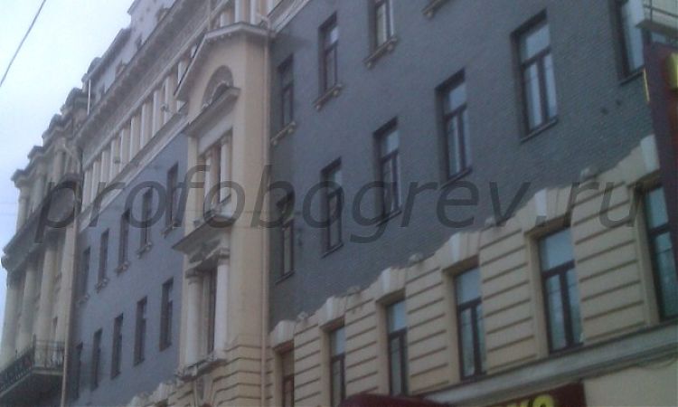 Обогрев кровли и водостоков административного здания г. Москва